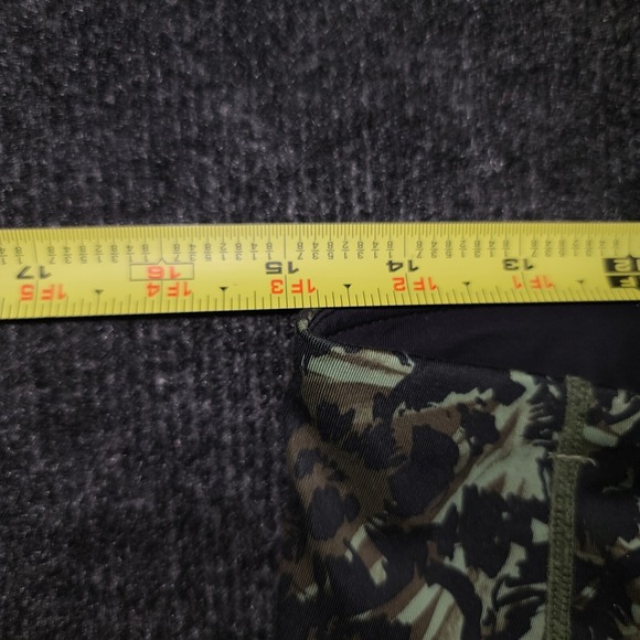 Lululemon‎ Stop at Nothing Crop leggings Size 8 Fleur Olive Fatigue Green Black - Picture 2 of 10